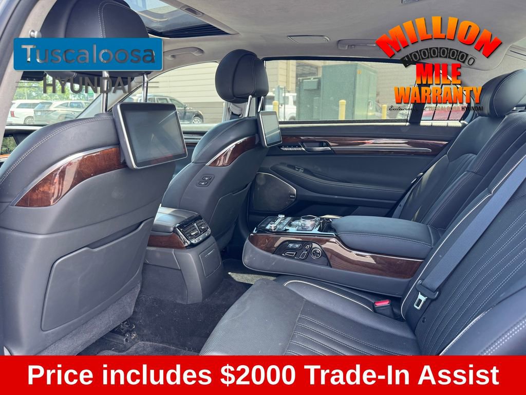 Used 2019 Genesis G90 5.0 Ultimate RWD image 12