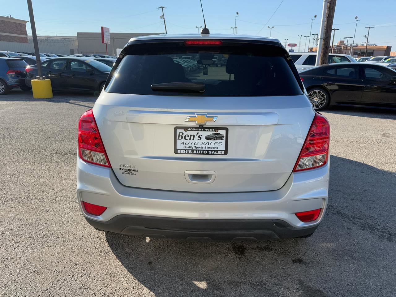 Used 2020 Chevrolet Trax LS w/ Tint and Cruise Package FWD image 7