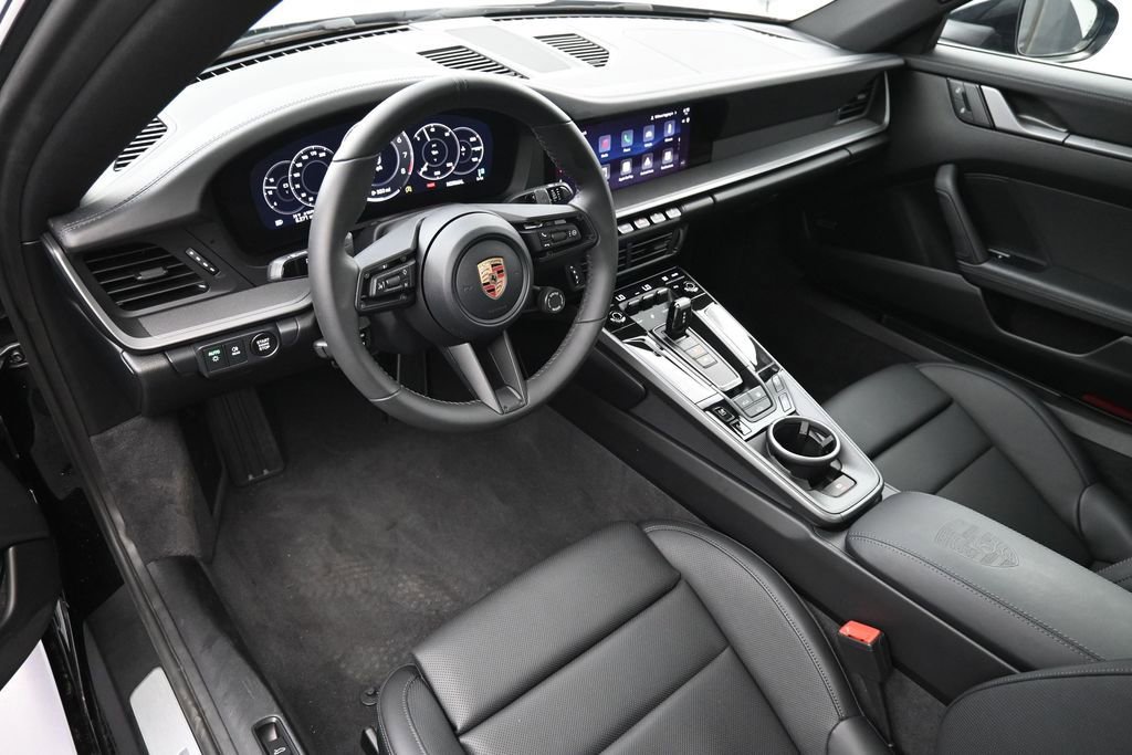 Certified 2026 Porsche 911 Carrera RWD image 4