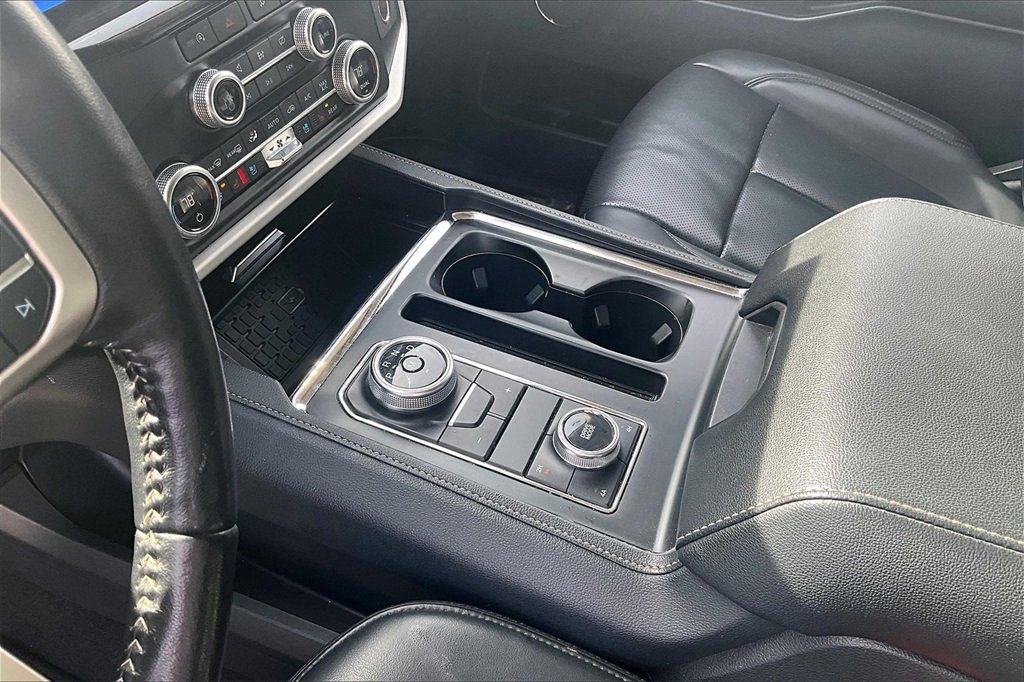 Used 2024 Ford Expedition Max XLT image 15