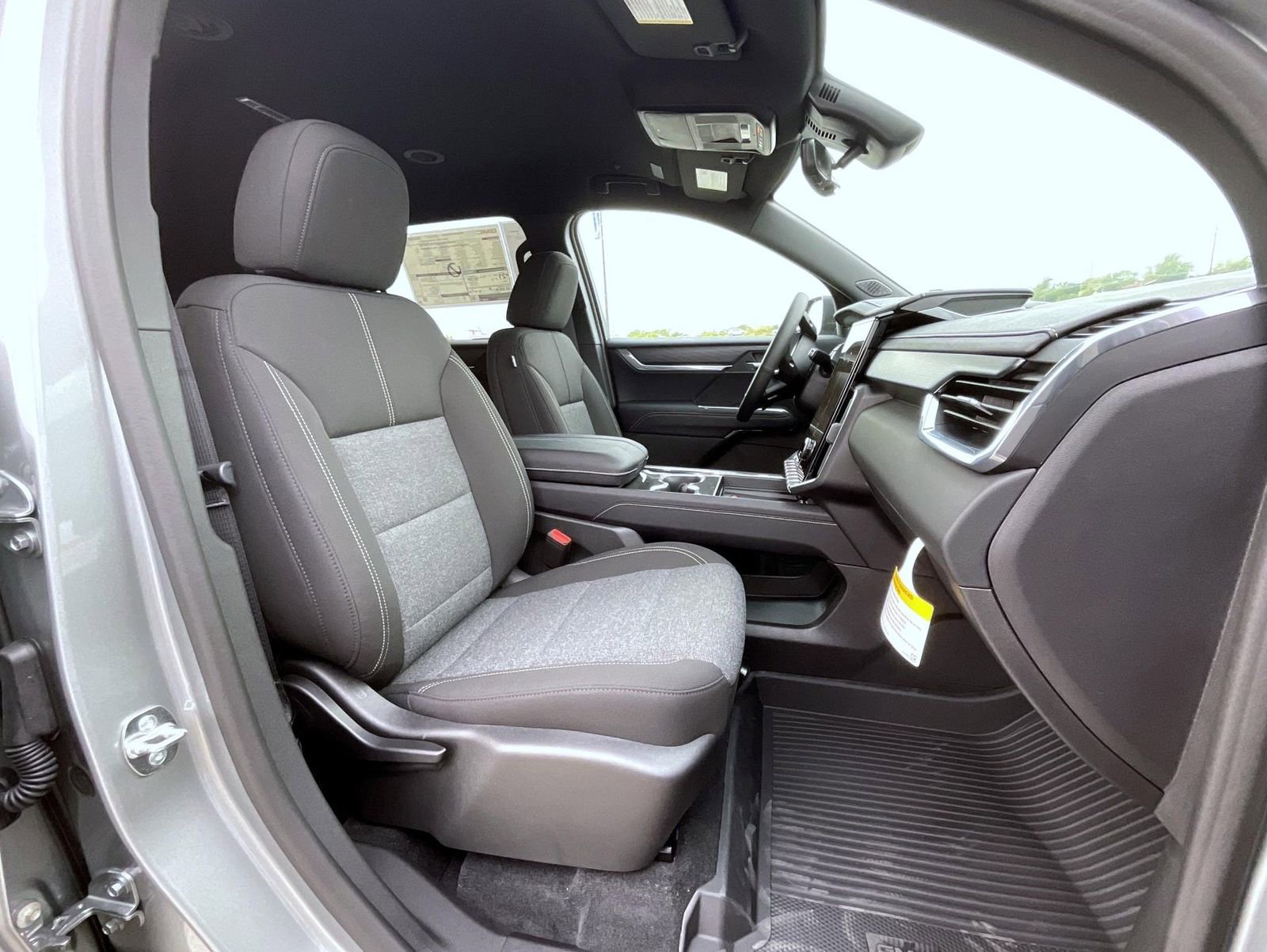 New 2026 GMC Acadia Elevation w/ Black Edition image 15