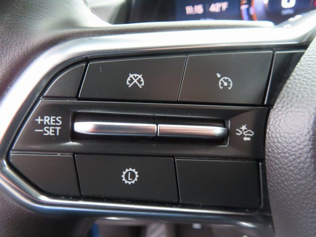 Certified 2025 Chevrolet Suburban Premier image 16