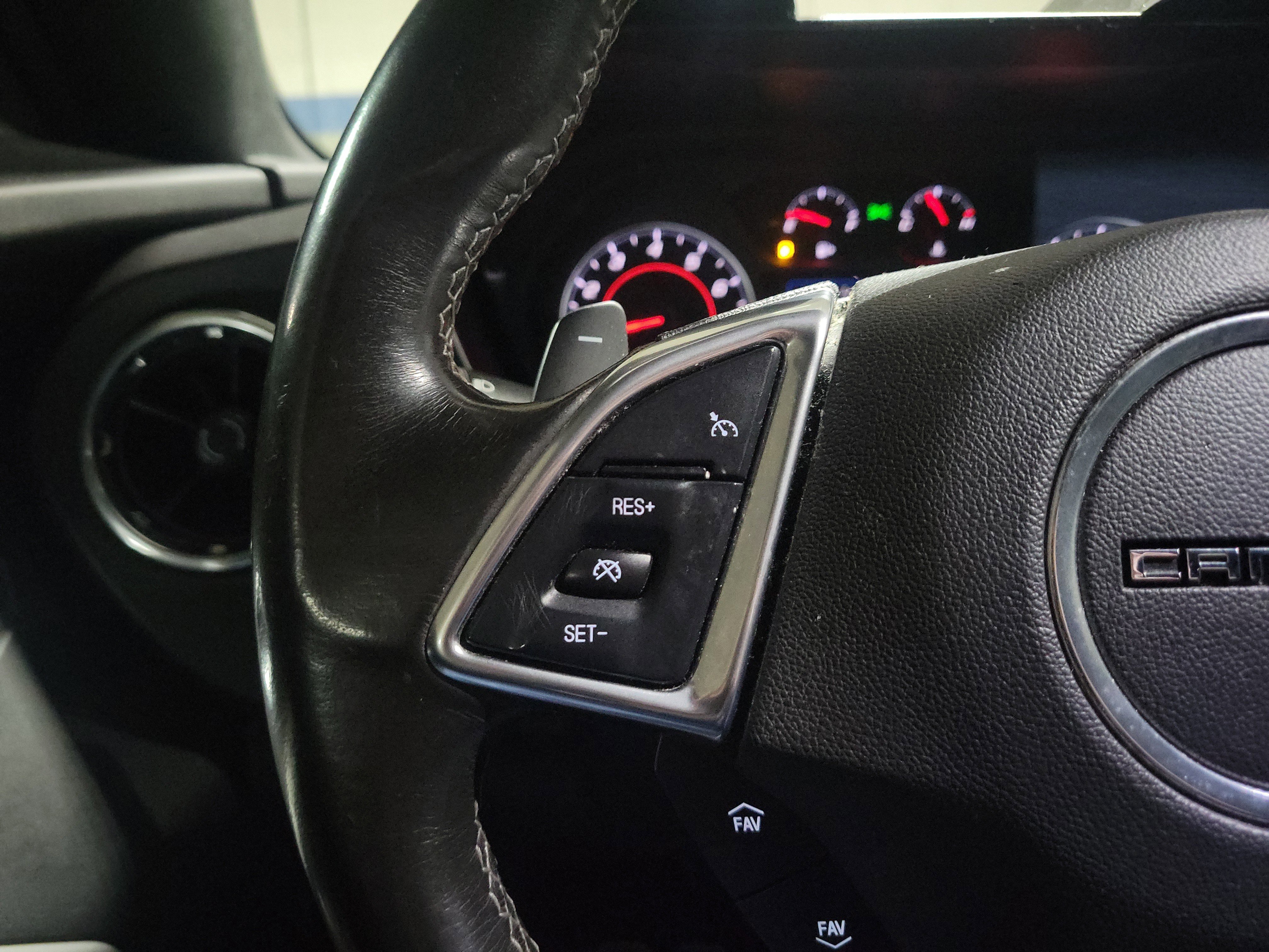 Used 2020 Chevrolet Camaro LT w/ RS Package image 23