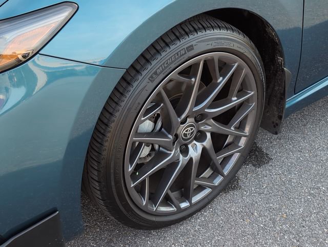 Used 2025 Toyota Camry SE image 33