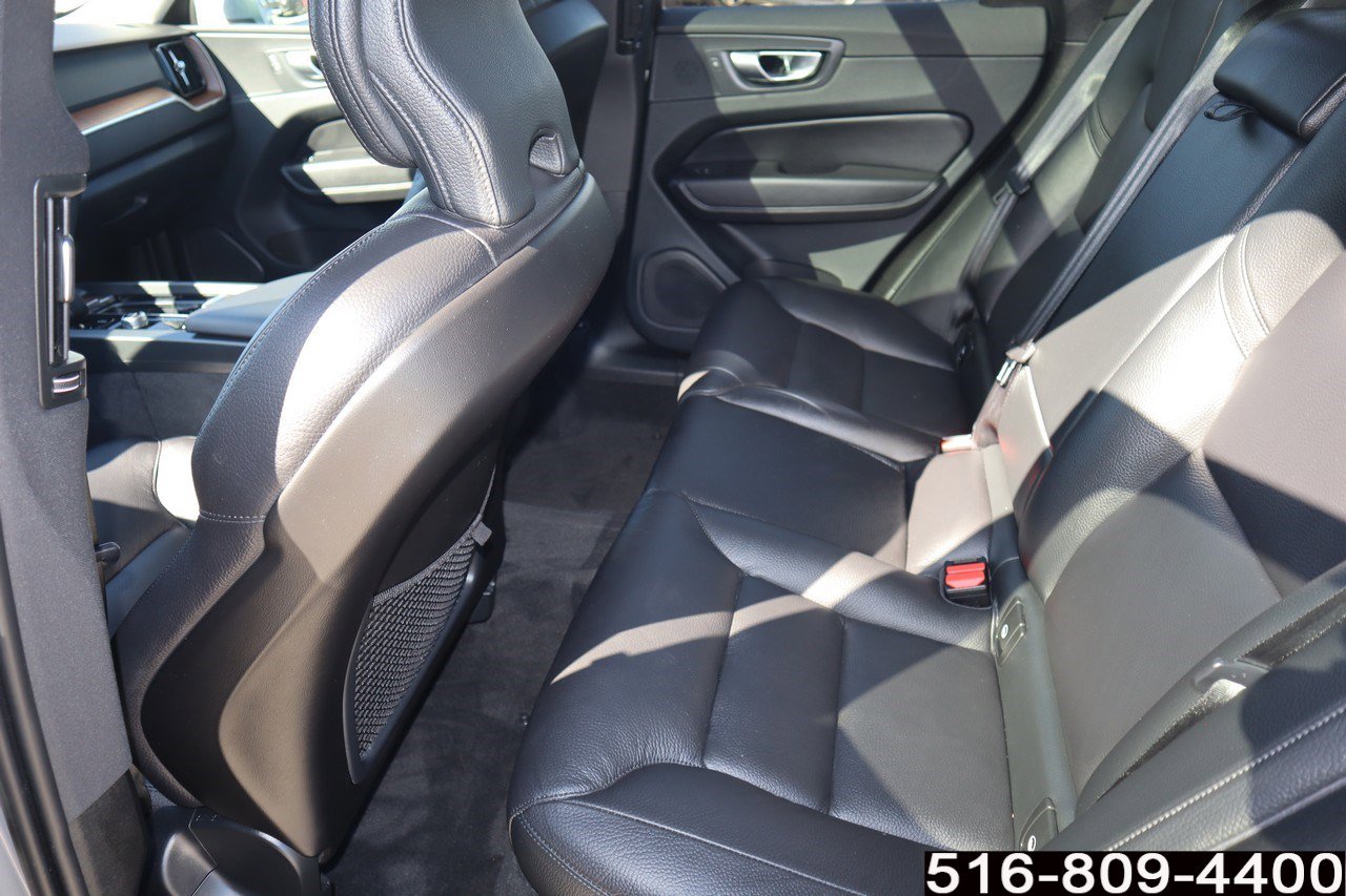 Used 2023 Volvo XC60 B5 Plus w/ Climate Package image 14