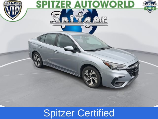 Used 2025 Subaru Legacy Premium AWD/4WD image 2