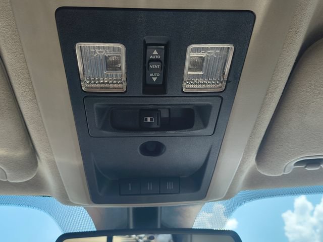 Used 2018 RAM 2500 Longhorn w/ Longhorn Southfork Package AWD/4WD image 19