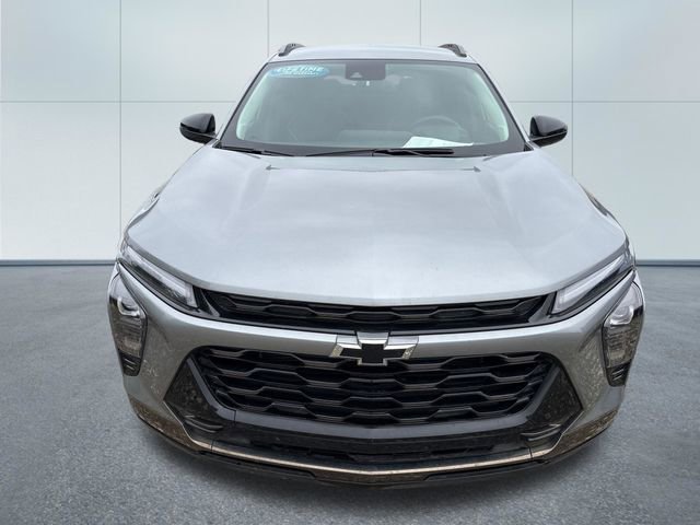 Used 2025 Chevrolet Trax ACTIV FWD image 6