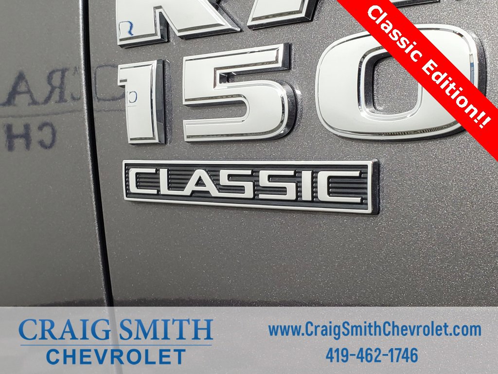 Used 2024 RAM 1500 Classic SLT image 7