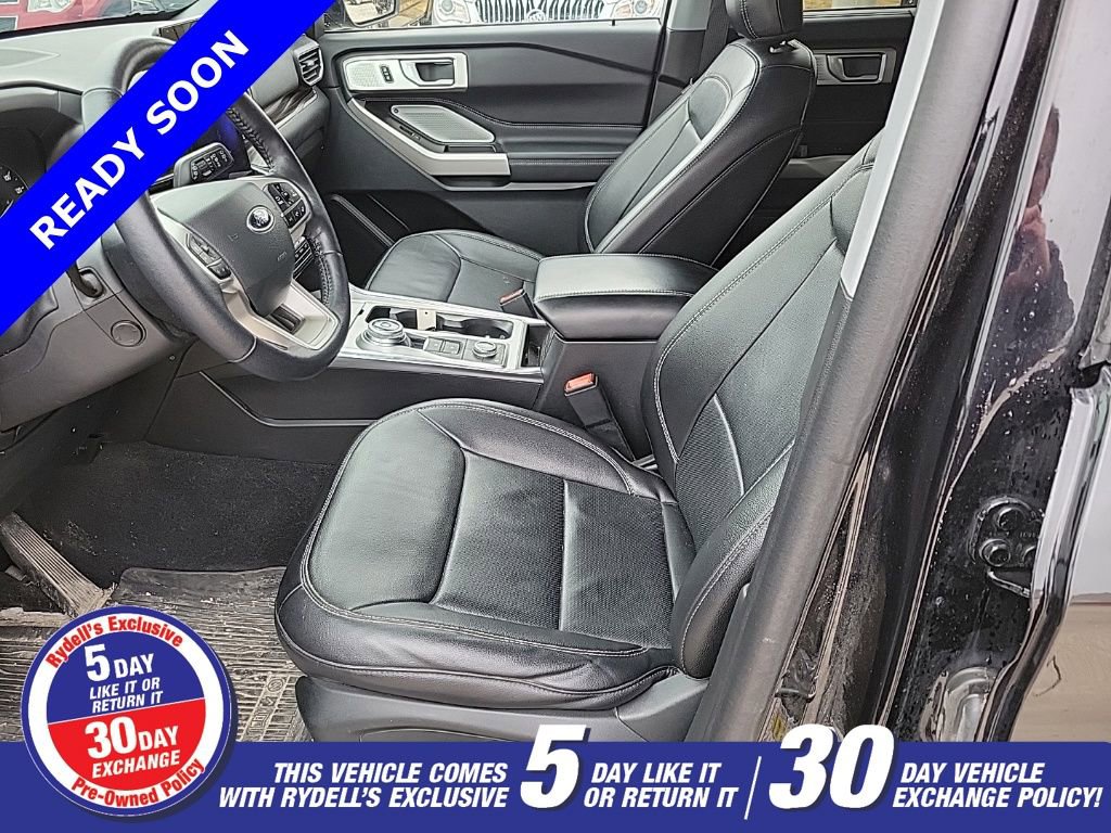 Used 2023 Ford Explorer Limited w/ Limited Technology Package image 9