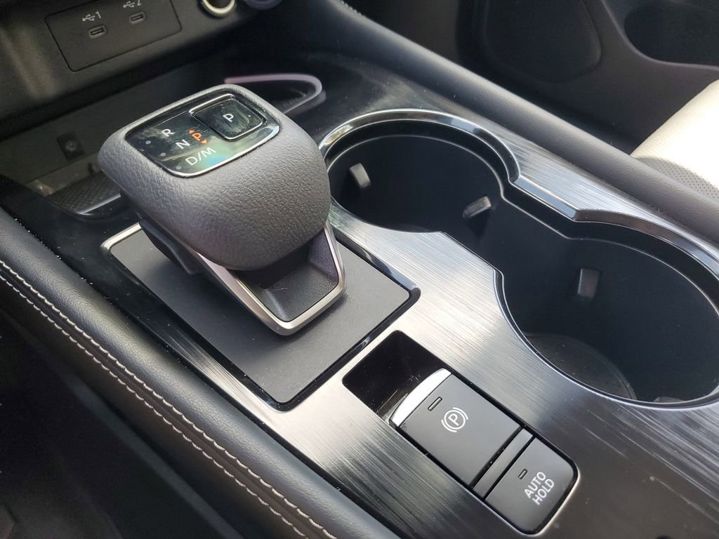 Used 2025 Nissan Rogue Platinum image 16