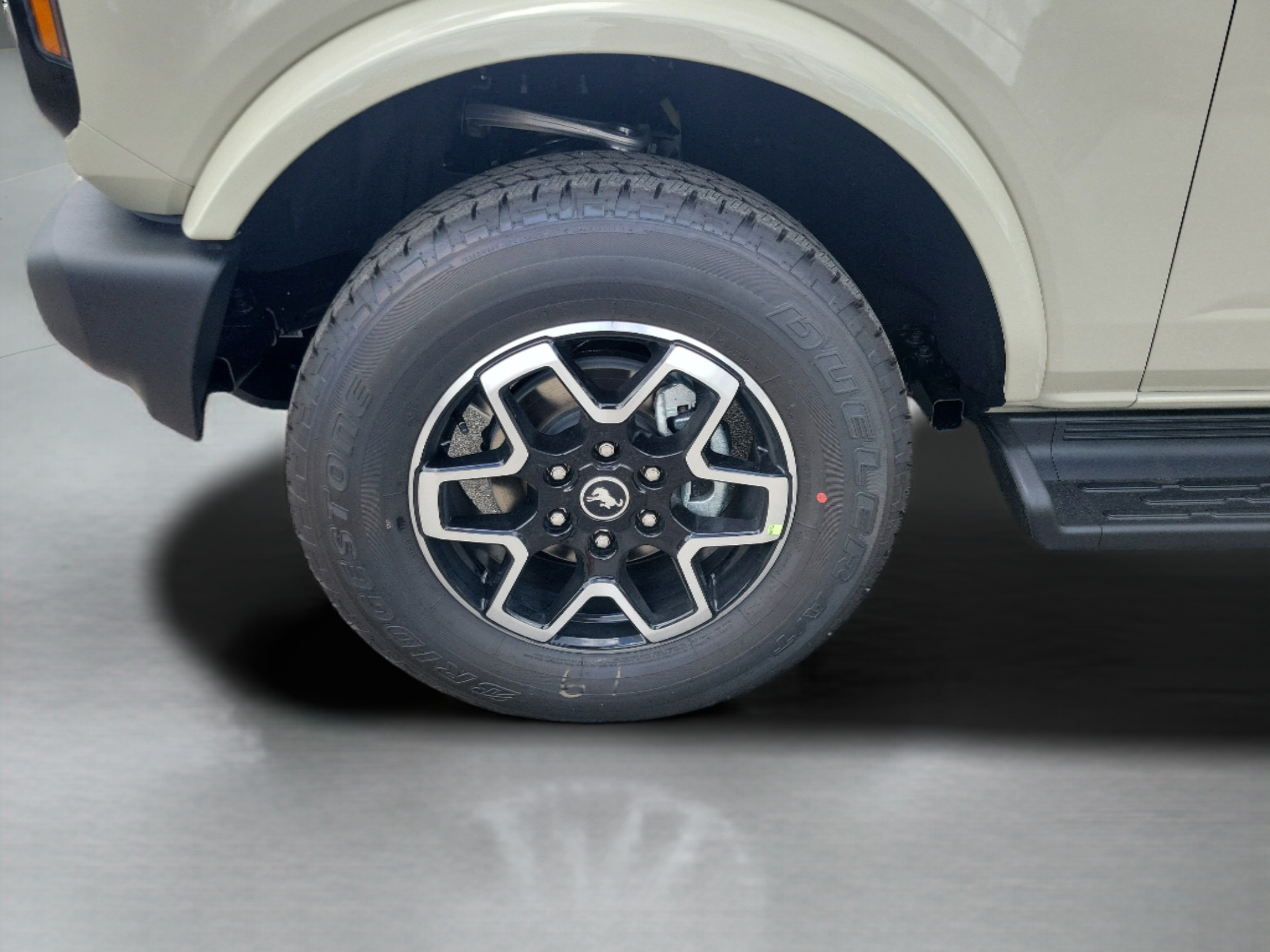 New 2026 Ford Bronco Outer Banks AWD/4WD image 30