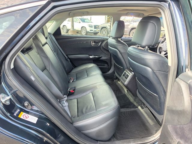 Used 2018 Toyota Avalon XLE Premium w/ All Weather Liner Package FWD image 14