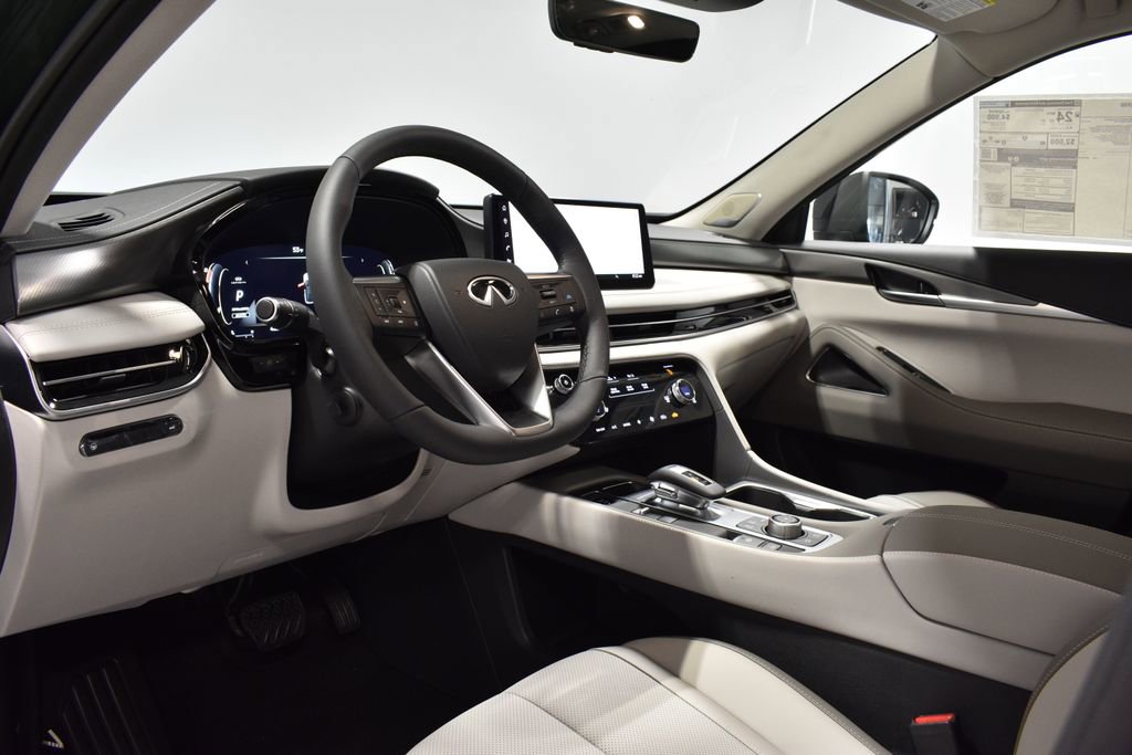 New 2026 INFINITI QX60 Luxe image 12