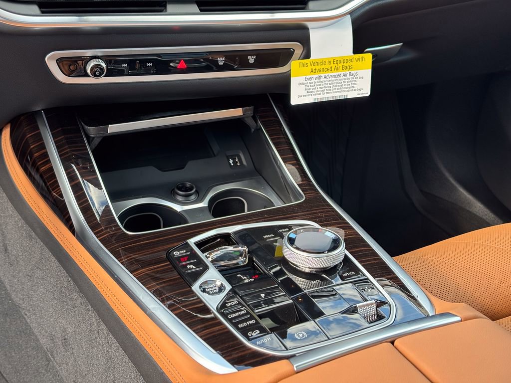 New 2026 BMW X7 xDrive40i AWD/4WD image 30