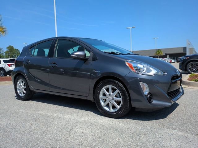 Used 2015 Toyota Prius C Three image 2