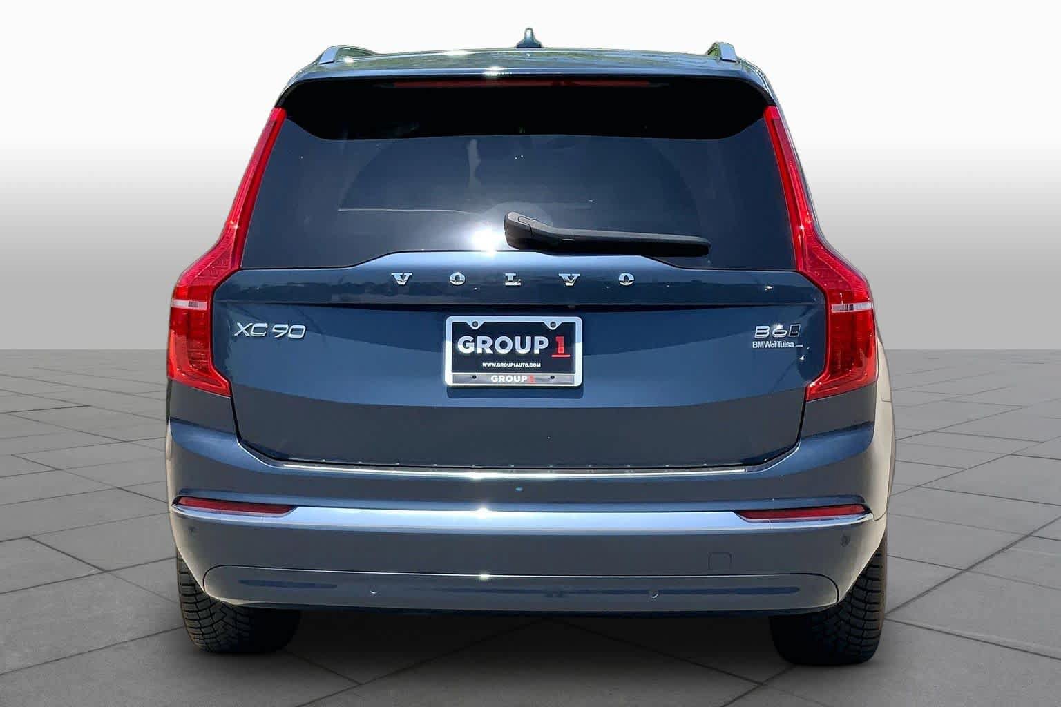 Used 2023 Volvo XC90 B6 Plus w/ Protection Package AWD/4WD image 4