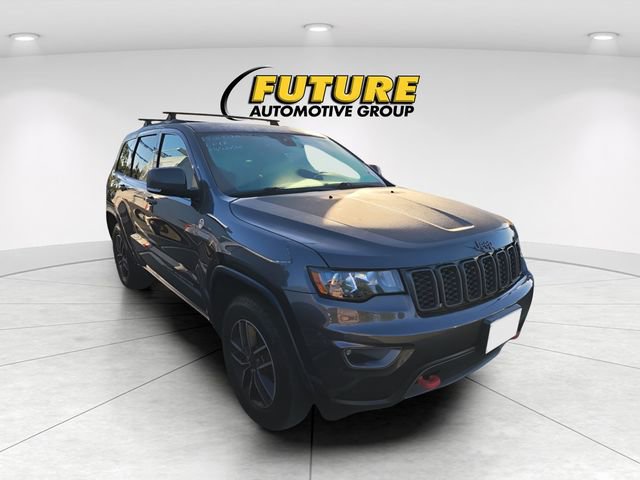 Used 2019 Jeep Grand Cherokee Trailhawk AWD/4WD image 1