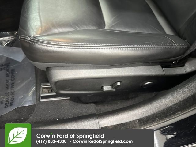 Used 2022 Chrysler 300 Touring L image 30