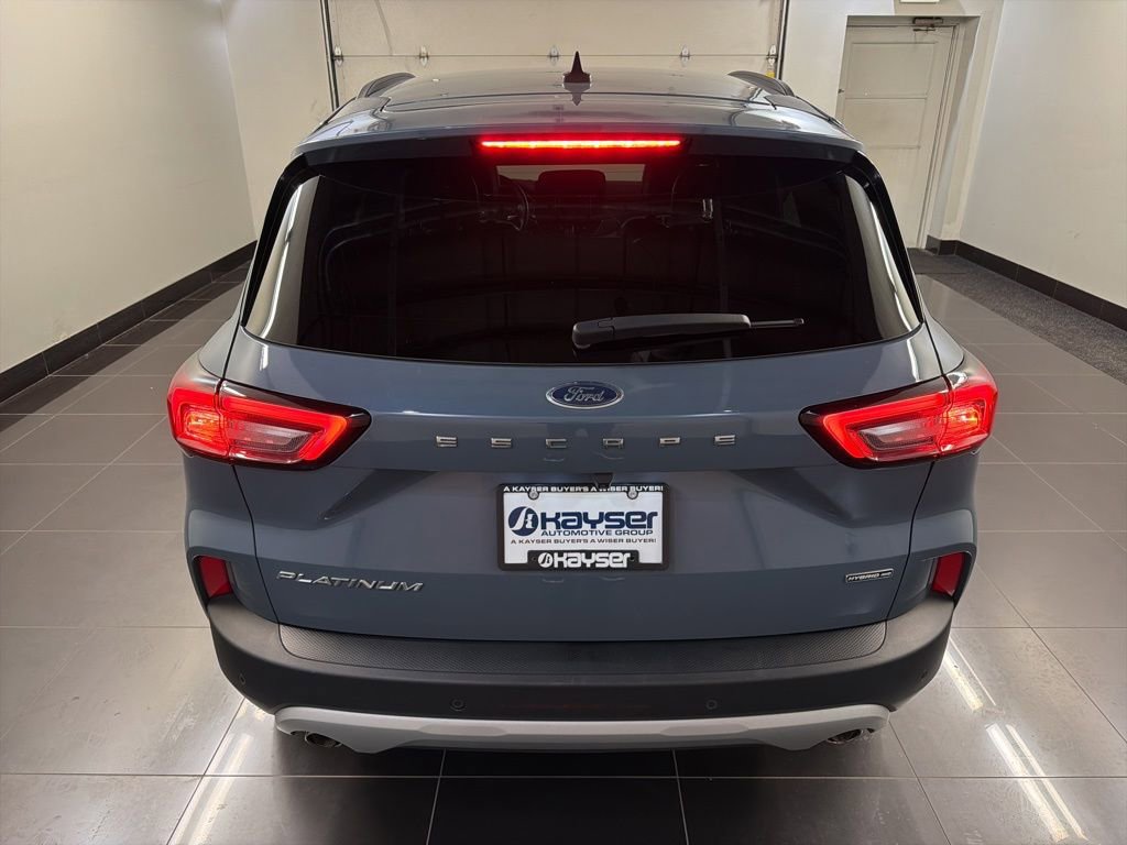 Certified 2023 Ford Escape Platinum AWD/4WD image 5