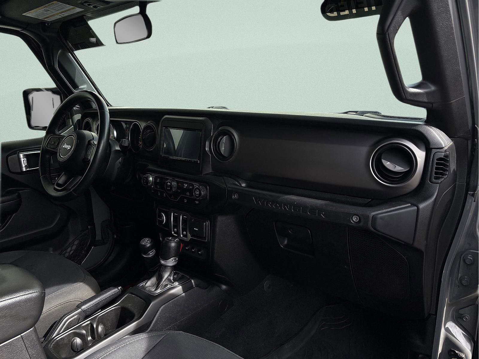 Used 2019 Jeep Wrangler Sport image 21