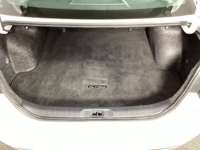 Used 2025 Nissan Altima 2.5 SV FWD image 22