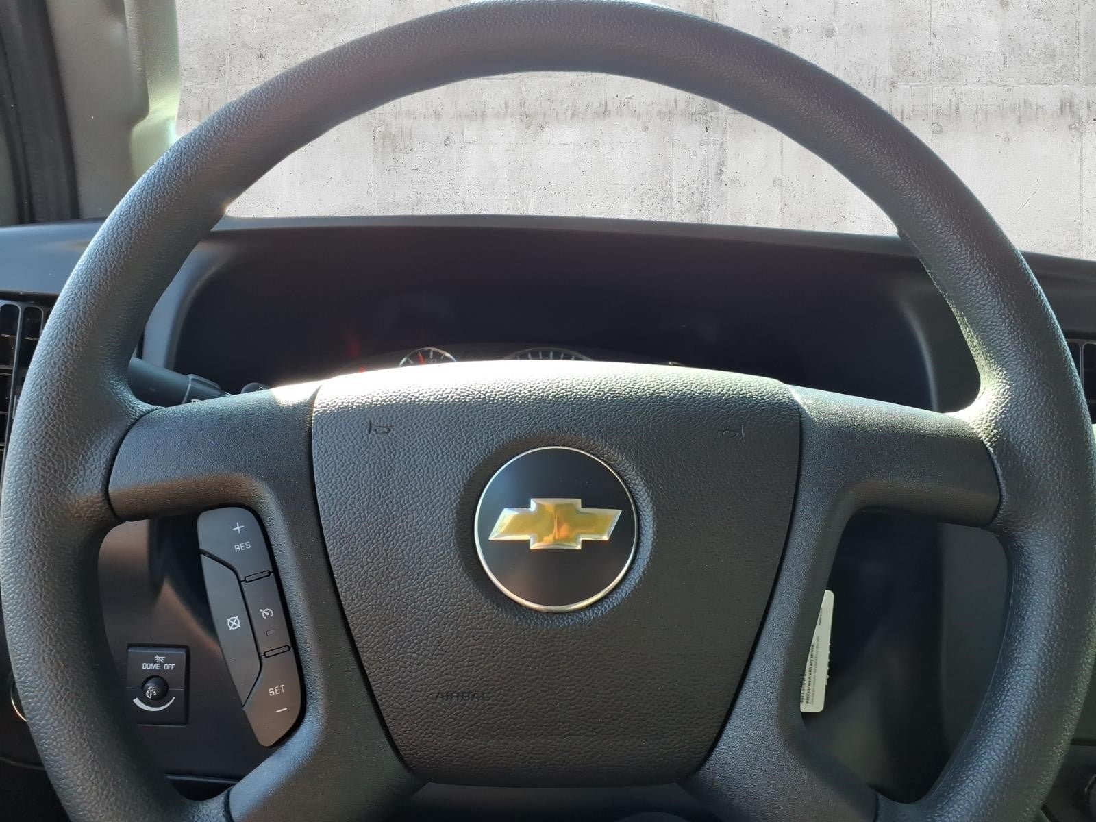 New 2026 Chevrolet Express 2500 w/ Communications Package RWD image 18