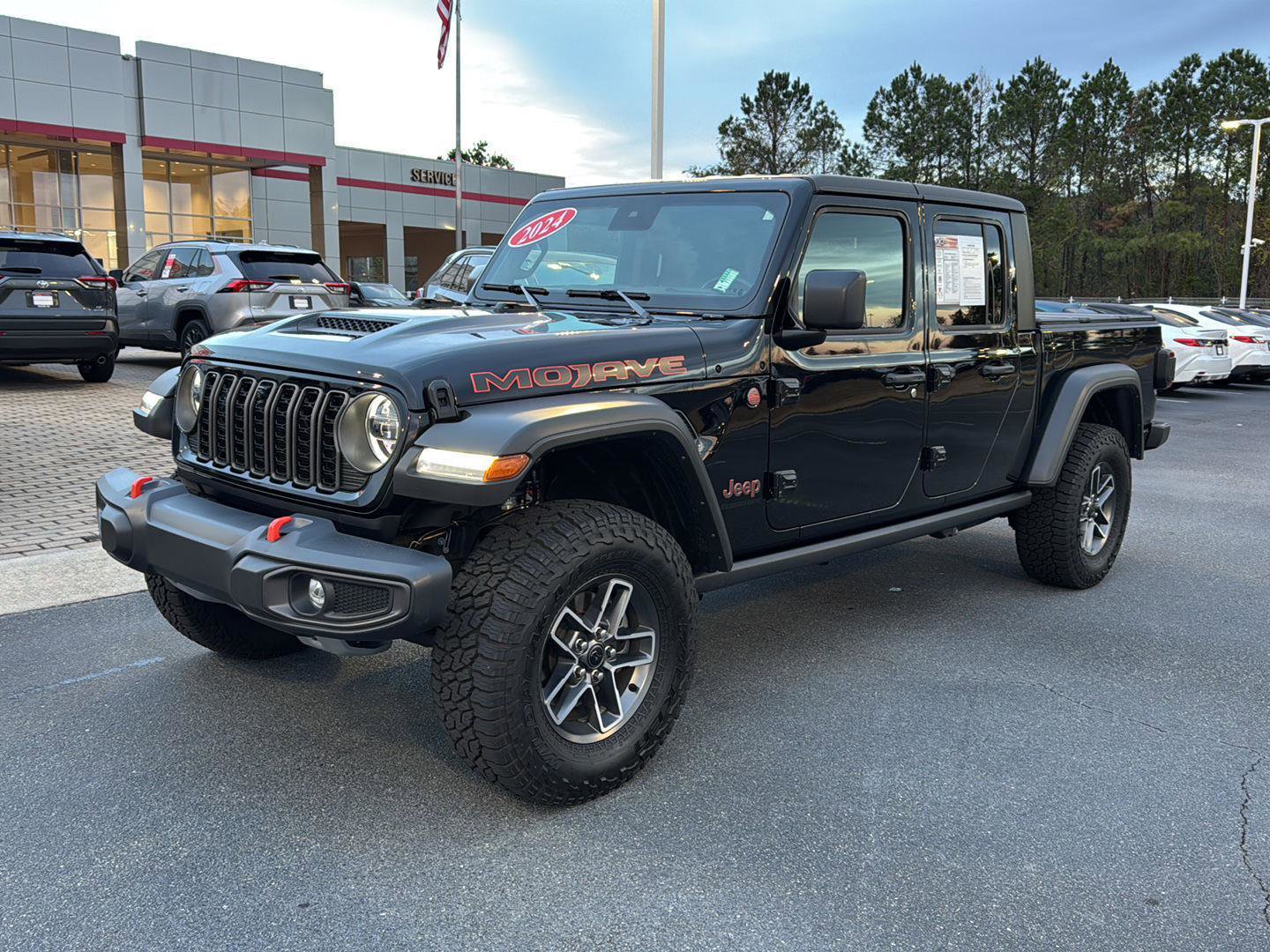 Used 2024 Jeep Gladiator Mojave w/ Technology Group image 1