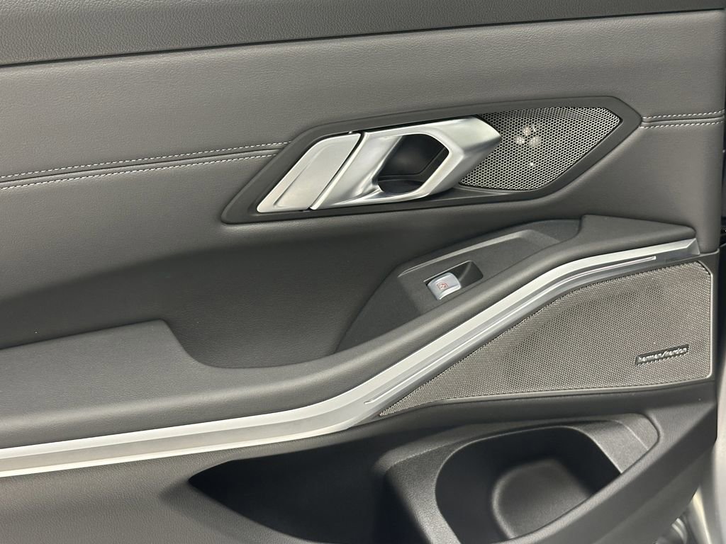 Used 2025 BMW M3 Competition w/ Executive Package image 27