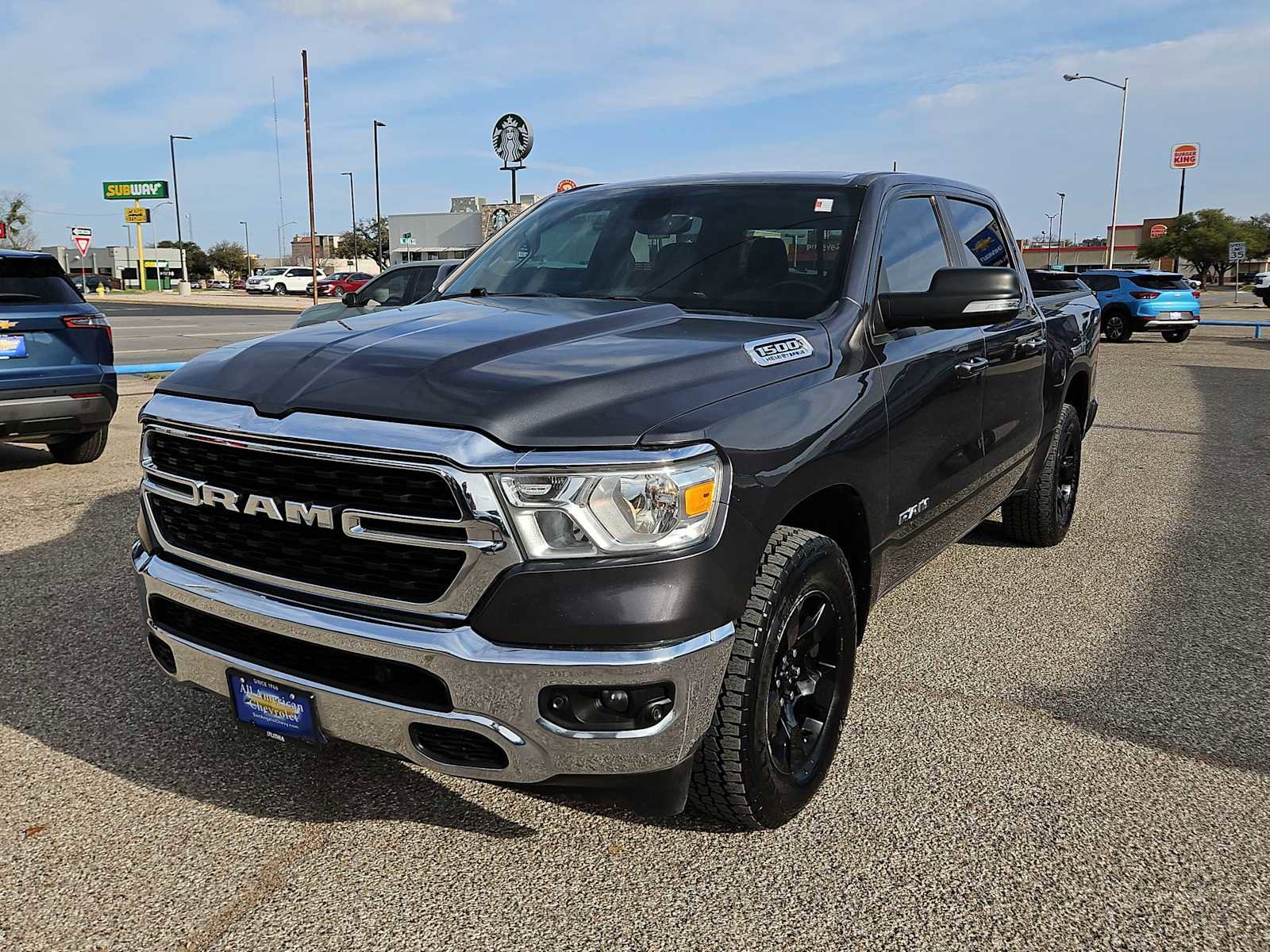 Used 2022 RAM 1500 Big Horn AWD/4WD image 4