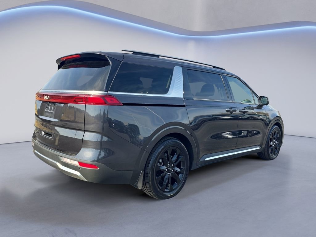 Used 2024 Kia Carnival SX Prestige image 5