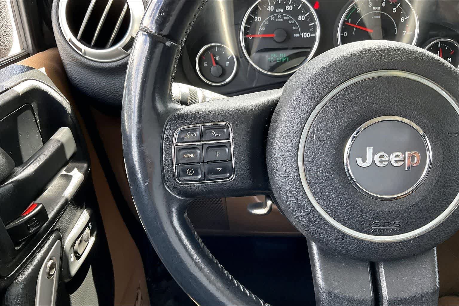 Used 2013 Jeep Wrangler Unlimited Sahara w/ Connectivity Group AWD/4WD image 24