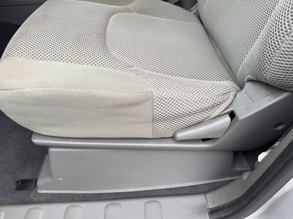 Used 2019 Nissan Frontier SV image 16