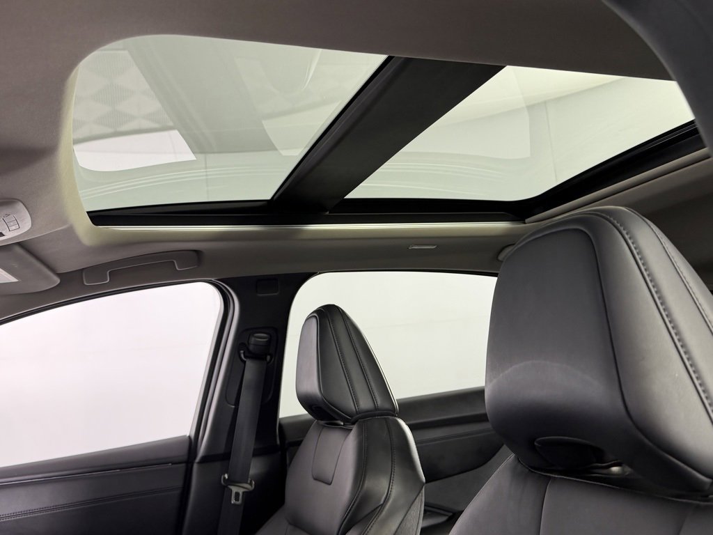 Used 2023 Nissan Ariya AWD image 24