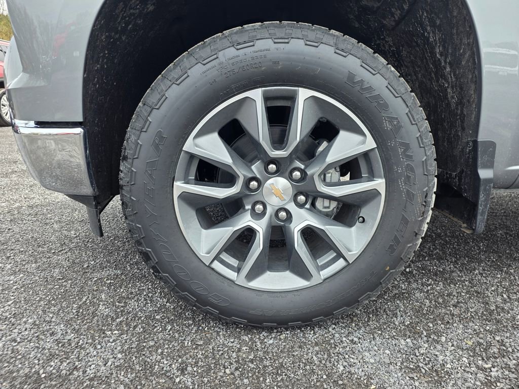 New 2026 Chevrolet Silverado 1500 LT w/ Z71 Off-Road Package image 16