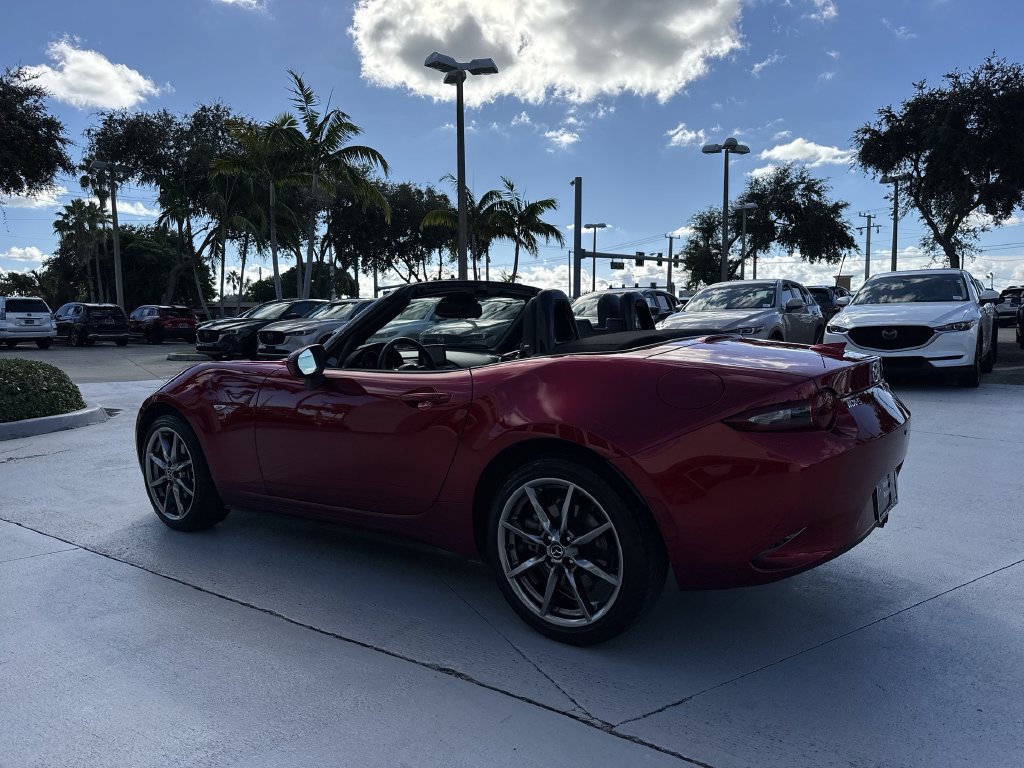 Used 2023 MAZDA MX-5 Miata Grand Touring w/ Weather Package RWD image 26