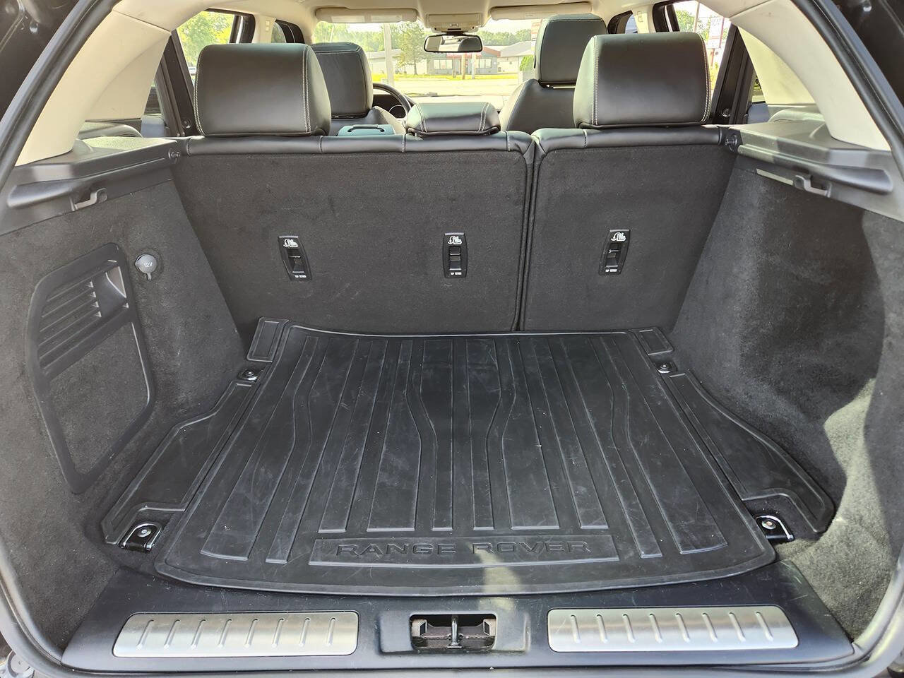 Used 2016 Land Rover Range Rover Evoque HSE image 5