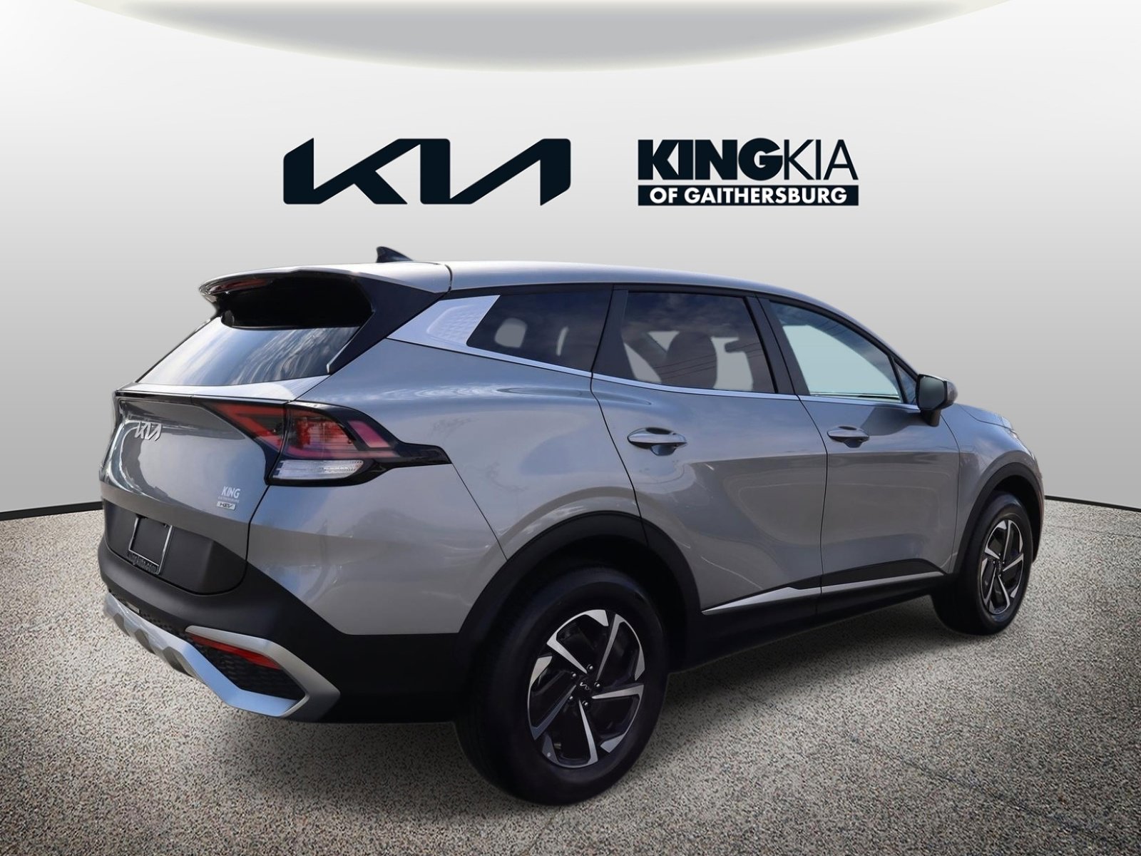 Certified 2025 Kia Sportage LX image 3