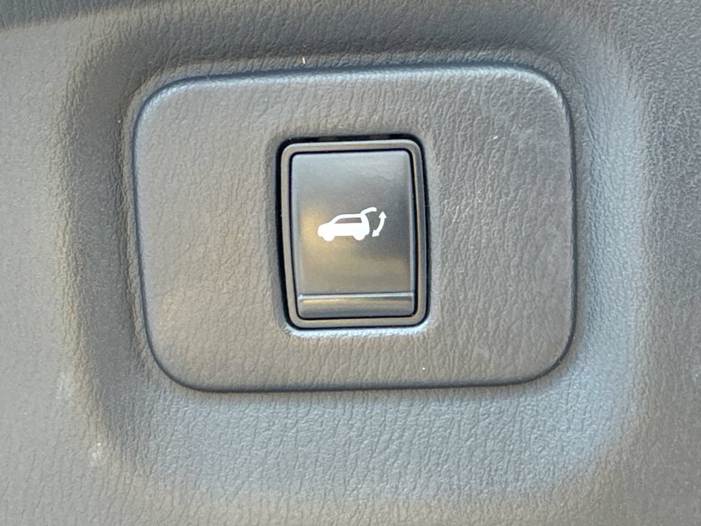 Used 2018 INFINITI QX60 FWD w/ Deluxe Technology Package image 15
