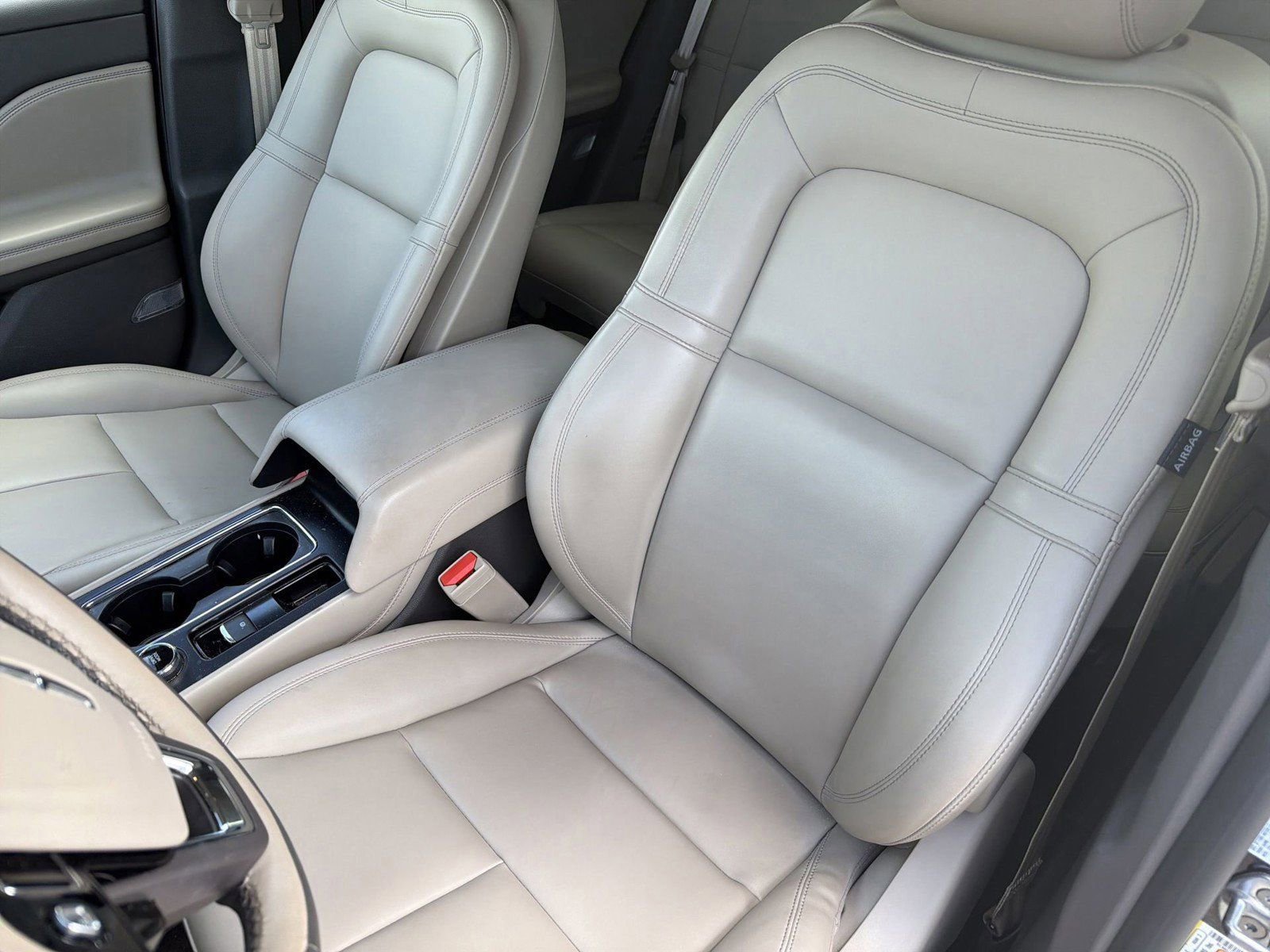 Used 2024 Lincoln Corsair FWD image 22