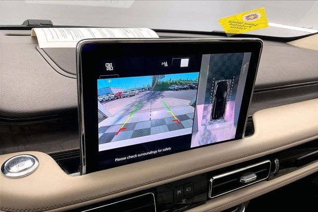 Used 2020 Lincoln Aviator Reserve w/ Equipment Group 202A image 24