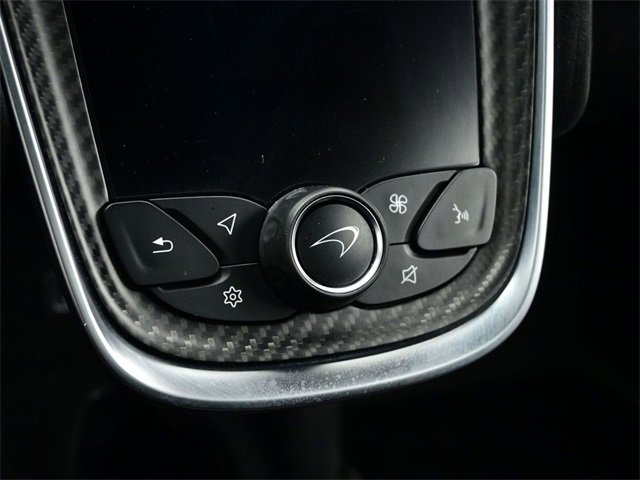 Used 2020 McLaren 600LT Spider image 16