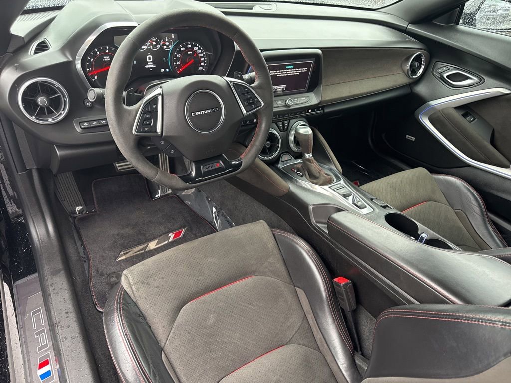 Used 2018 Chevrolet Camaro ZL1 image 12