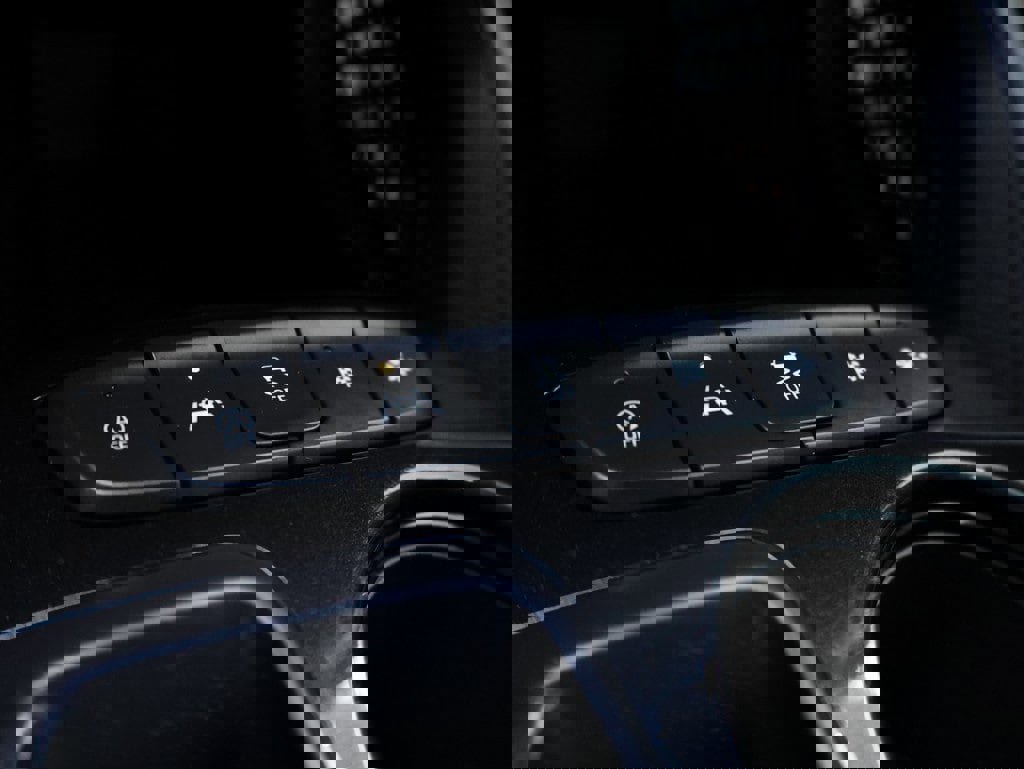 Used 2022 Chevrolet TrailBlazer LT w/ Driver Confidence Package image 38