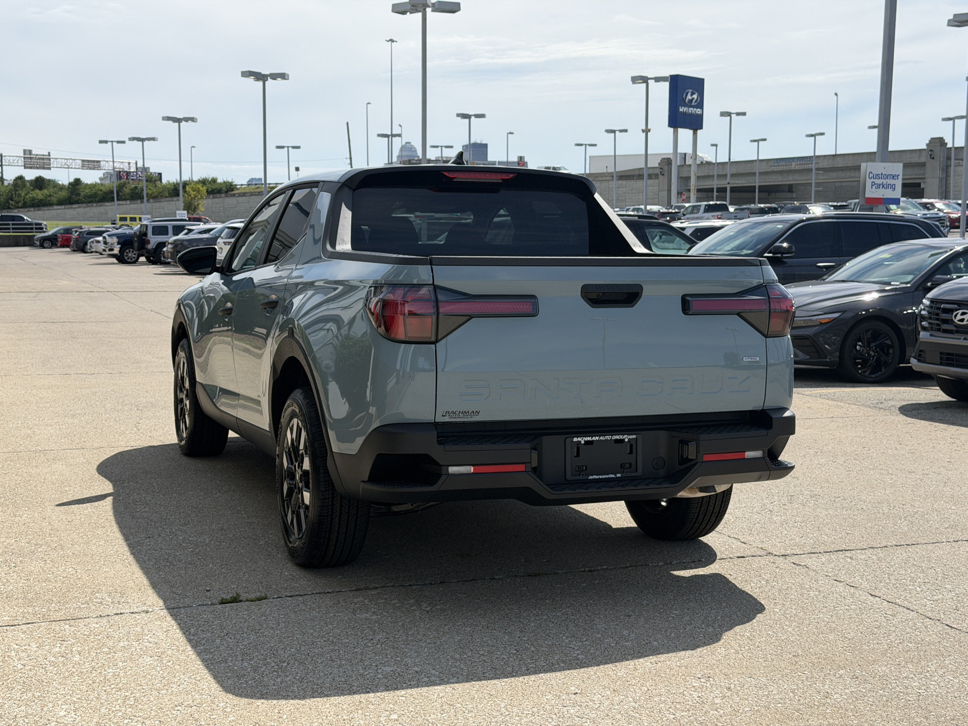 New 2027 Hyundai Santa Cruz SE AWD/4WD image 7