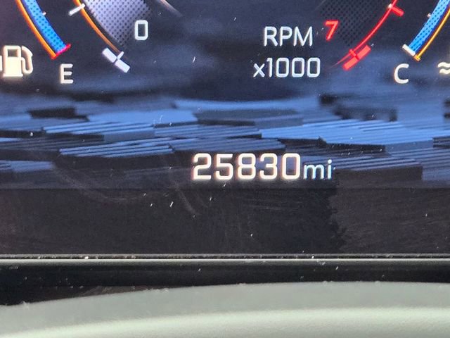 Used 2025 Chevrolet Tahoe Z71 AWD/4WD image 30