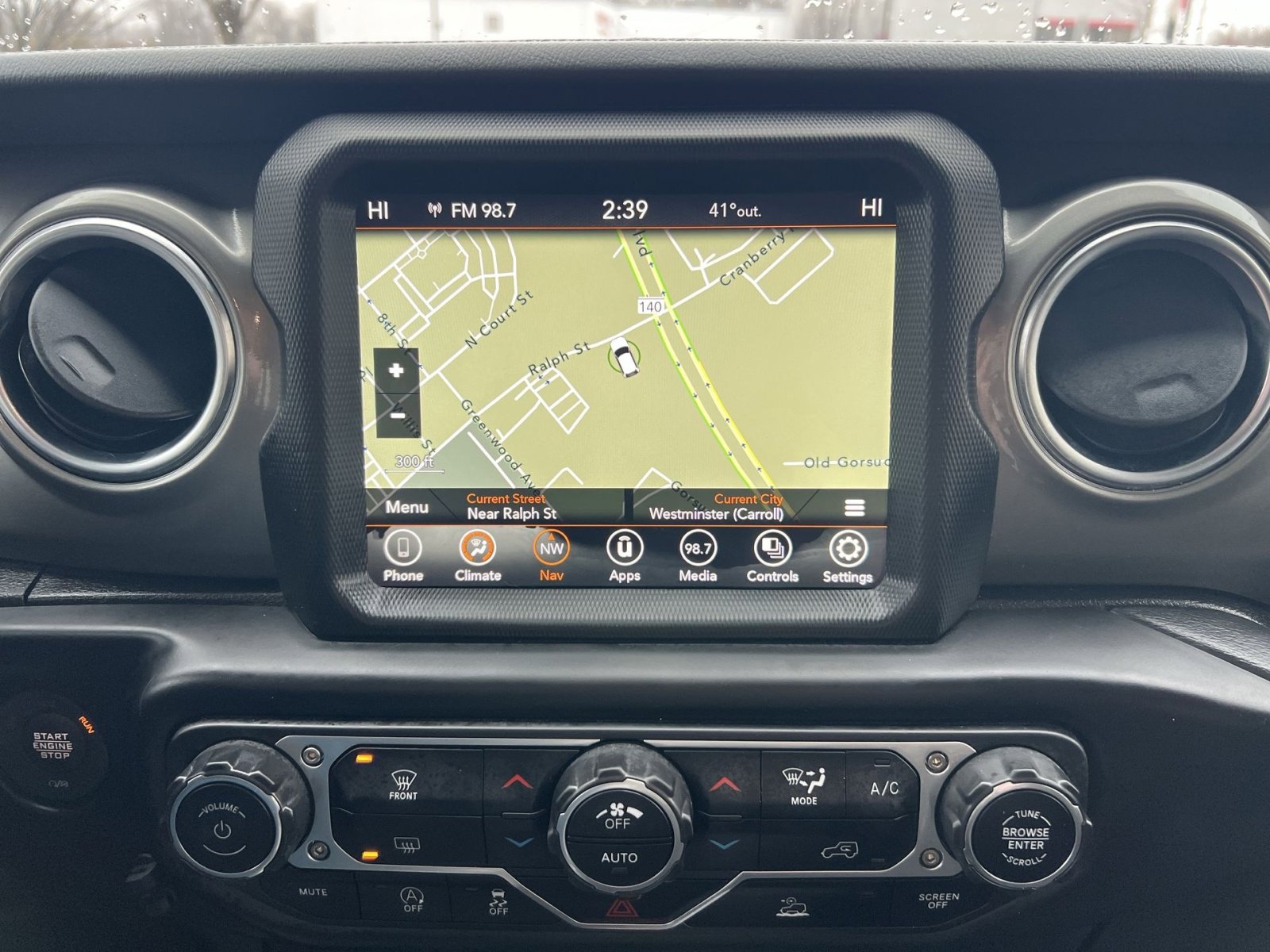 Used 2023 Jeep Gladiator Overland image 19