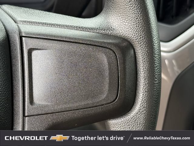 Used 2020 Chevrolet Silverado 1500 Custom w/ Custom Value Package AWD/4WD image 15