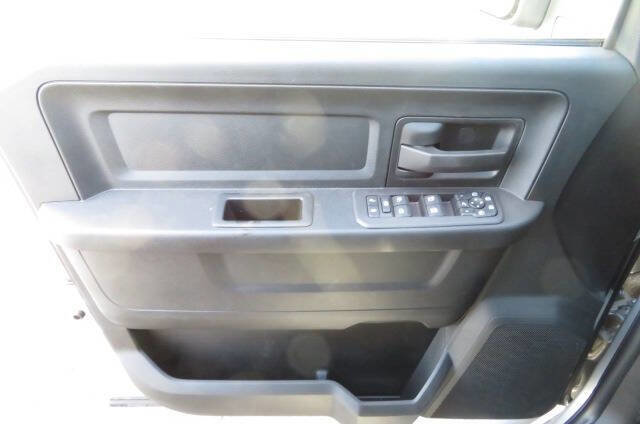 New 2026 RAM 2500 Tradesman AWD/4WD image 13