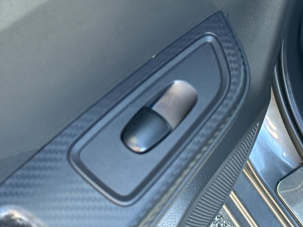 Certified 2022 Nissan Versa S w/ Electronics Package image 29